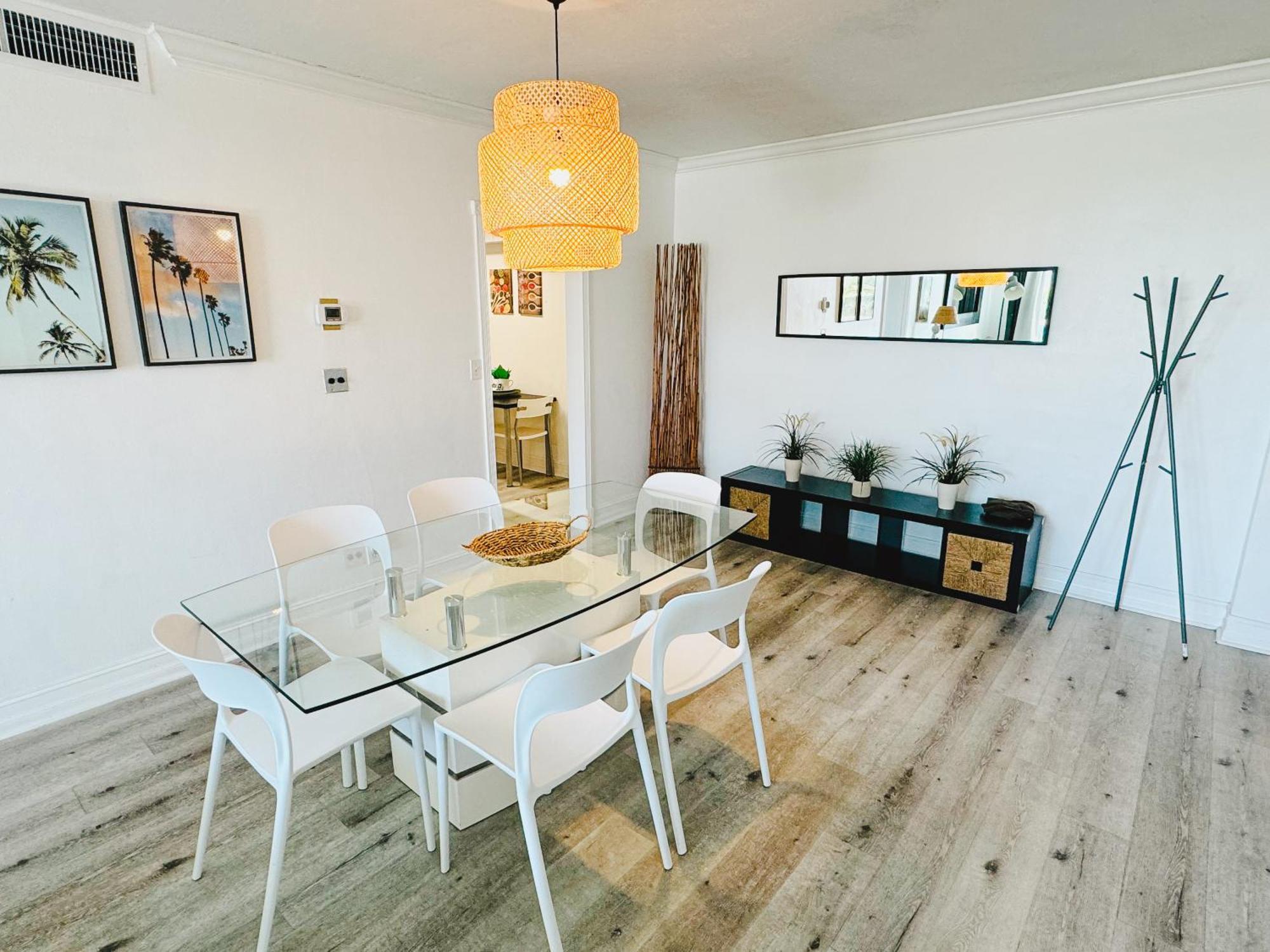 Miami Hollywood Condo For 4 People 001-21Vic Екстериор снимка