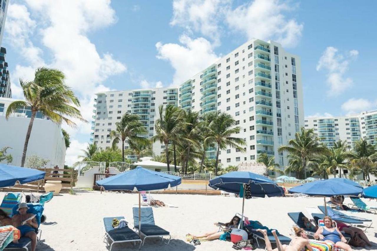 Miami Hollywood Condo For 4 People 001-21Vic Екстериор снимка